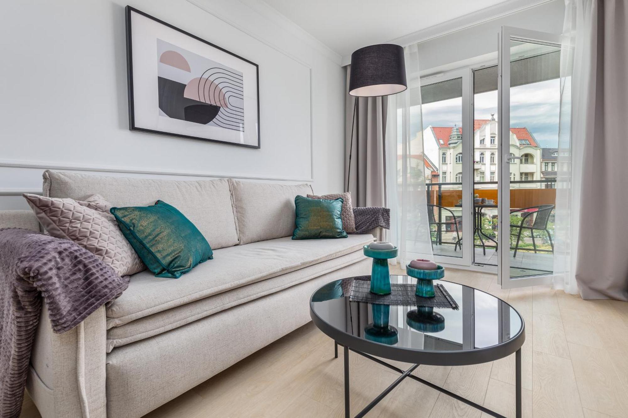 Plac Slowianski Apartments With Balcony Swinoujscie Center By Noclegi Renters Exterior photo