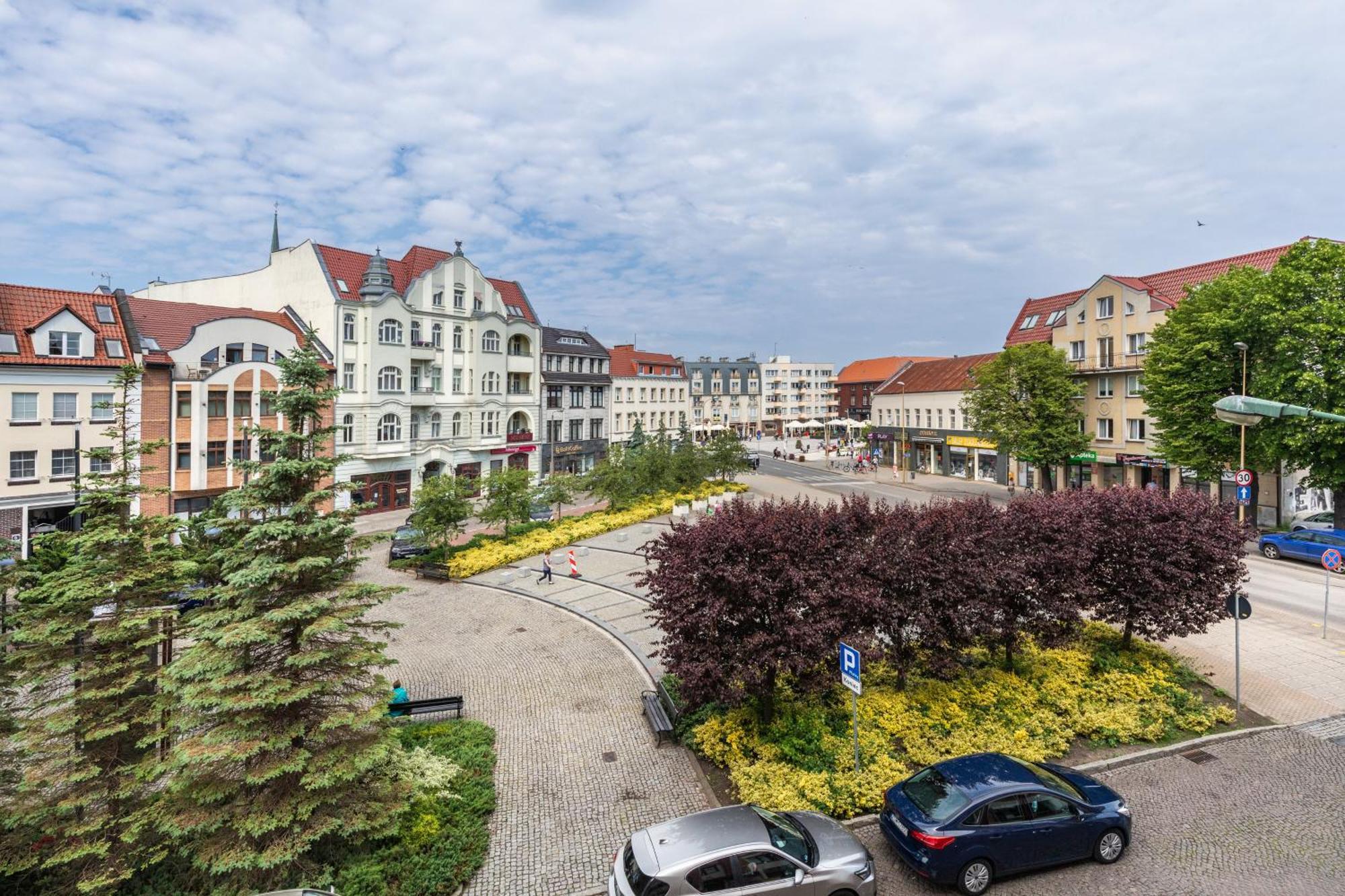Plac Slowianski Apartments With Balcony Swinoujscie Center By Noclegi Renters Exterior photo